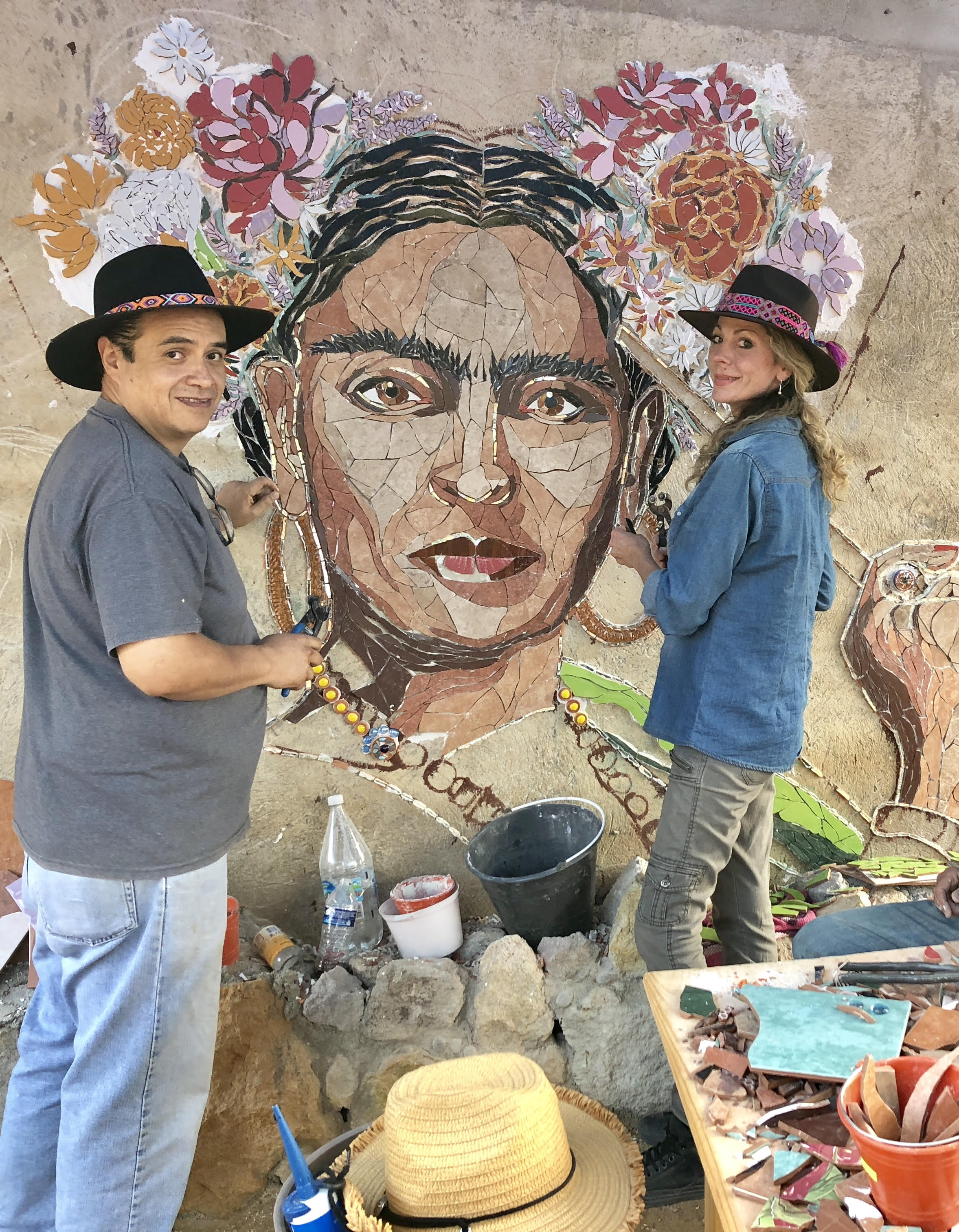 The Fractured Fantasies mural in the mountains of Puebla, Mexico honors Mexican painter Frida Kahlo.