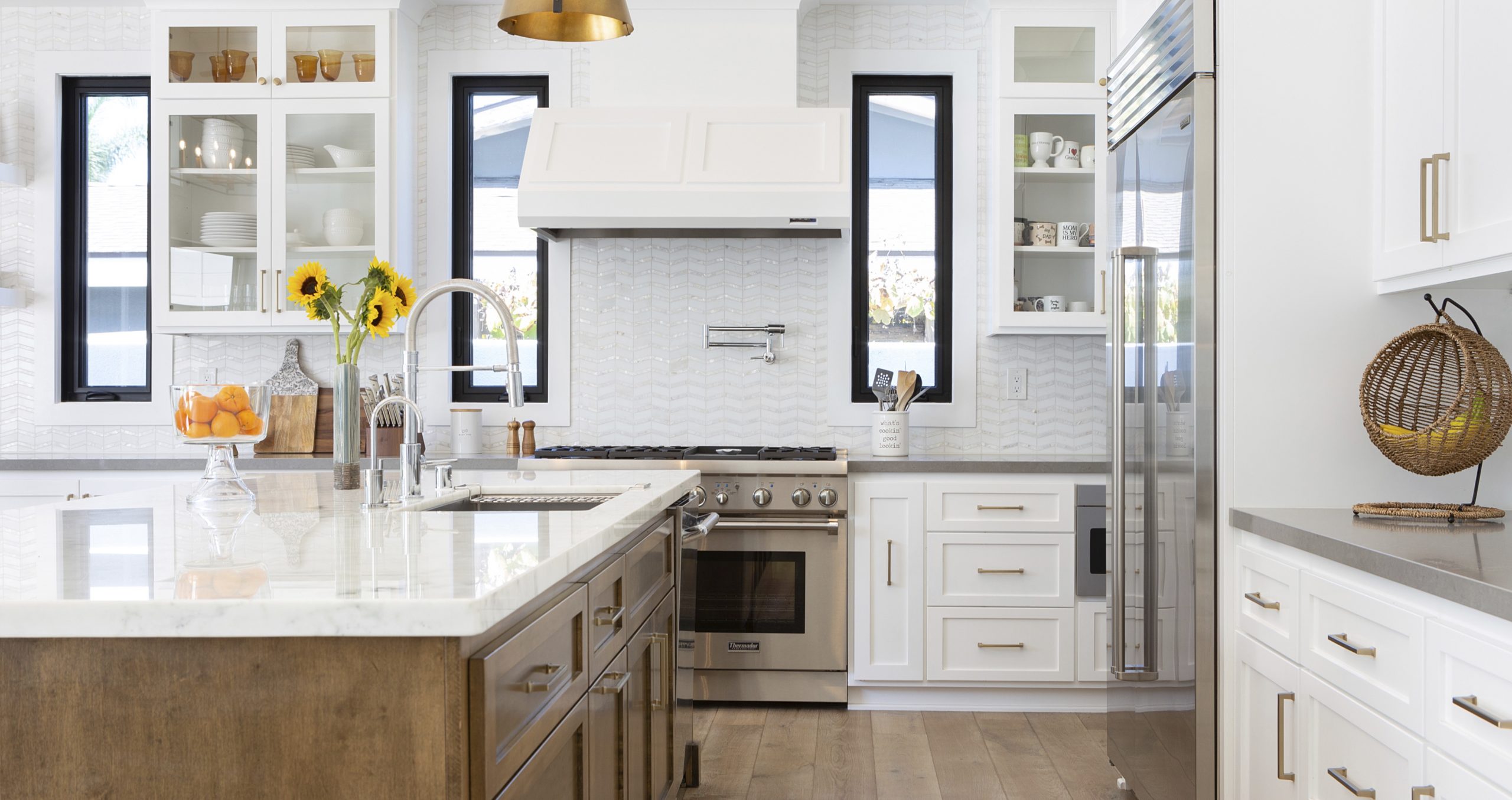 Islands are the crown jewel of kitchen renovations, Houzz study ...
