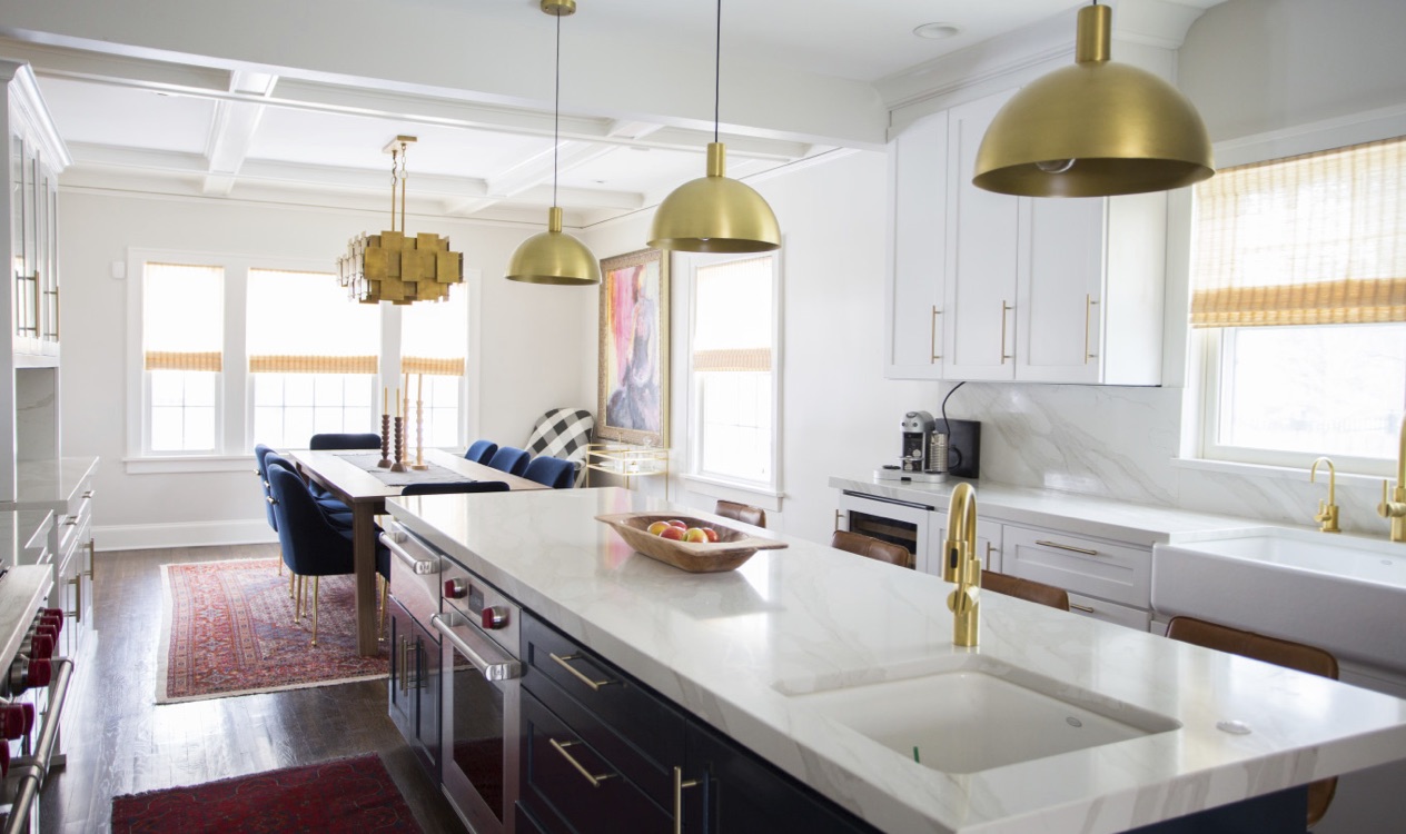 Islands are the crown jewel of kitchen renovations, Houzz study finds -  TileLetter