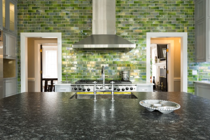 Islands are the crown jewel of kitchen renovations, Houzz study finds -  TileLetter